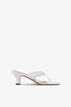 Mules With A Toe In White Leather