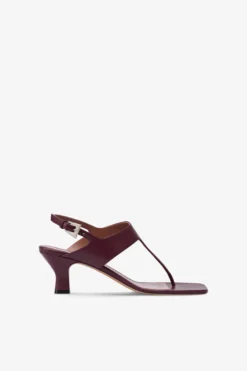 Sandals In Rouge Noir Leather