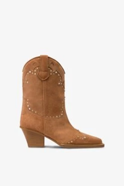 Boots In Terracotta Suede Leather With Silver Studs