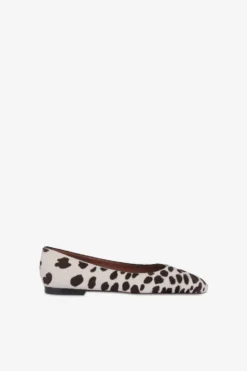 Ballet Flats In White And Dark Brown Printed Cowhide