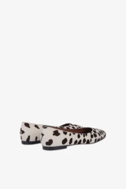 Ballet Flats In White And Dark Brown Printed Cowhide -Paris Texas Brand Shop PX1676XPRCHBIANCO TMORO 3 scaled