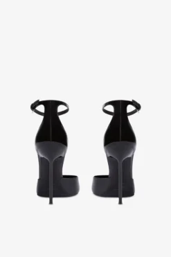 Ankle-strap Pumps In Black Patent Leather -Paris Texas Brand Shop PX1737XVN01NERO 4 scaled