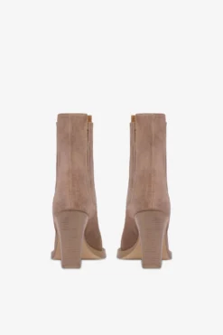 Paris Texas Pointed Ankle Boots In Smooth Koala Suede Leather -Paris Texas Brand Shop PX959XV003468KOALA 04 scaled